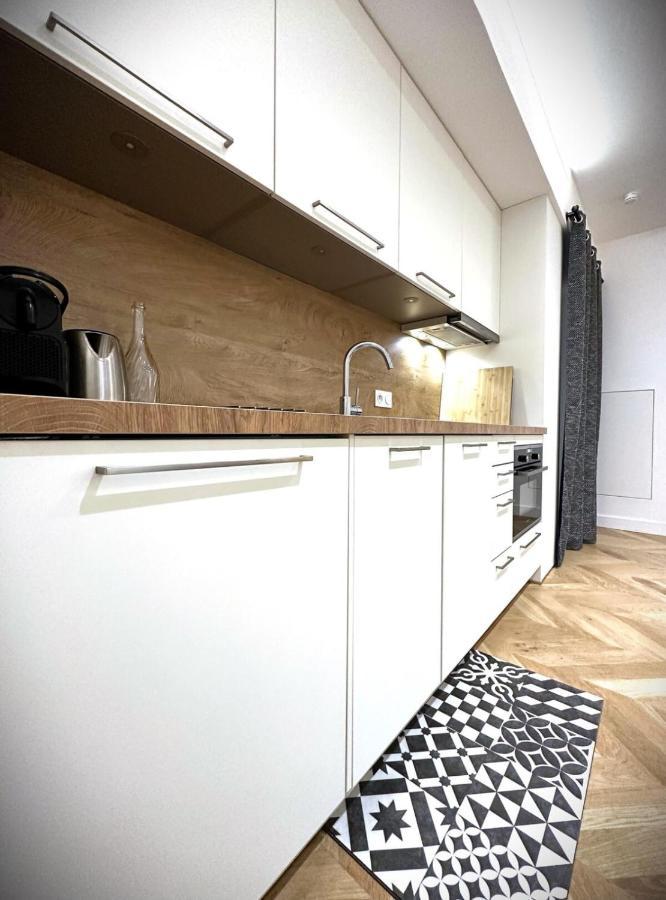 Le Jj-Hypercentre Au Calme 2 Chambres-Joli Patio 南特 外观 照片